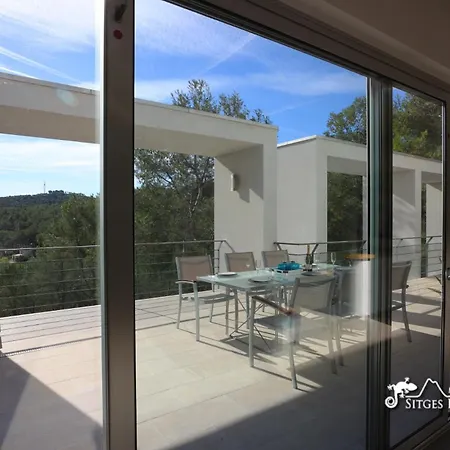 Villa Lucere With Private Pool Near Sitges