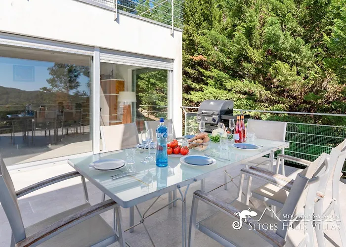 Lucere With Private Pool Near Sitges *